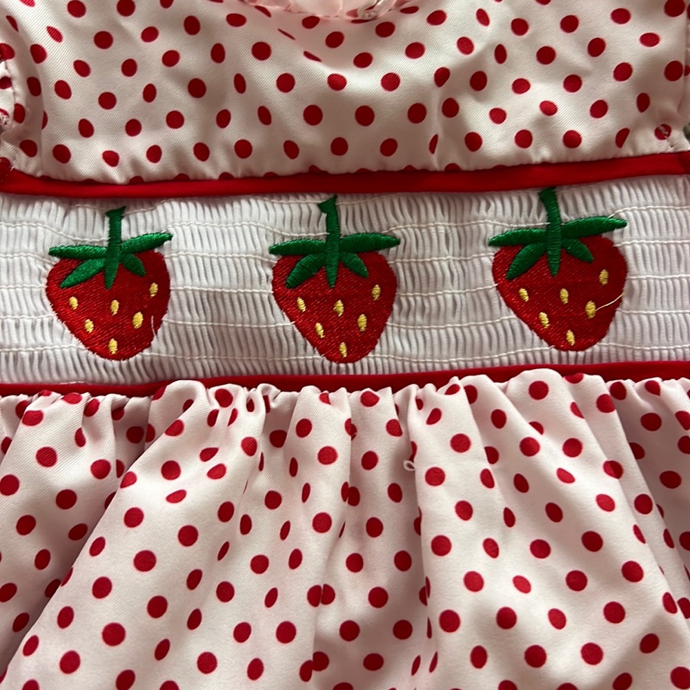 Strawberry smock